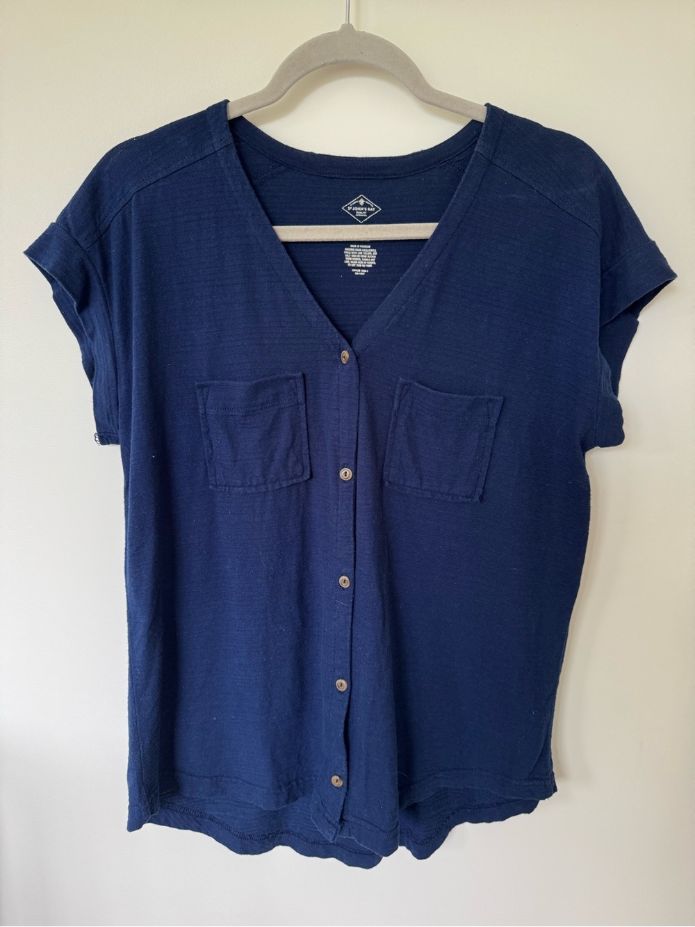 St. John’s Bay 100% Cotton Navy Button-Front V-Neck Shirt - Picture 2 of 8